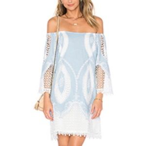 Selmin Lace Dress- Lucy Paris Size: M